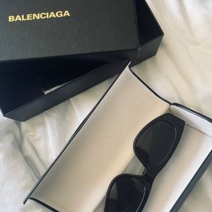 BALENCIAGA SUNGLASSES/ BLACK/ GOLD